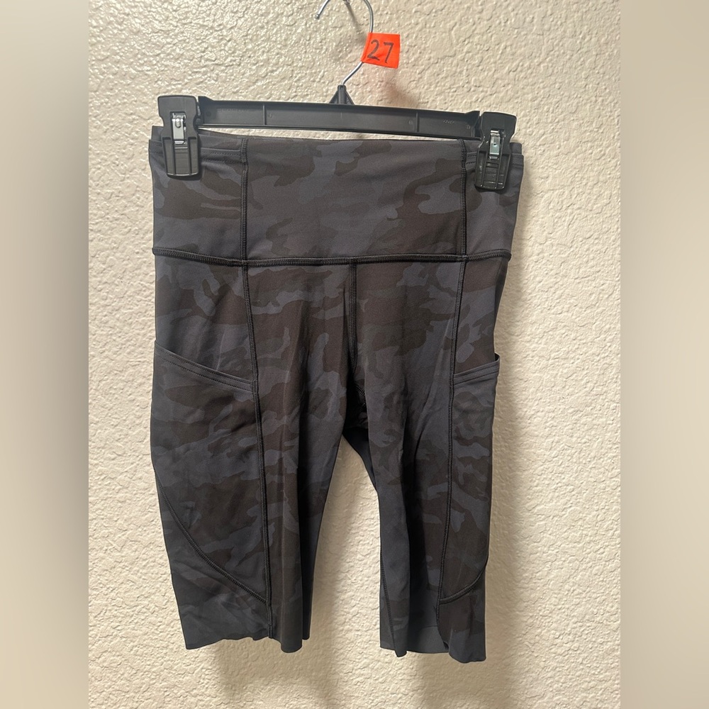 Lululemon fast and free biker shorts A27